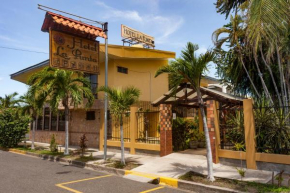  Hotel La Punta  Пунтаренас